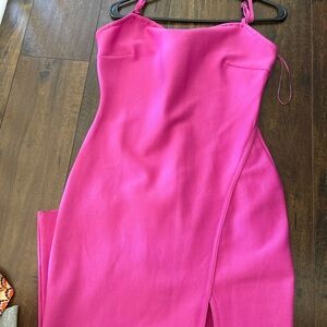 Elegant Pink Midi Dress
